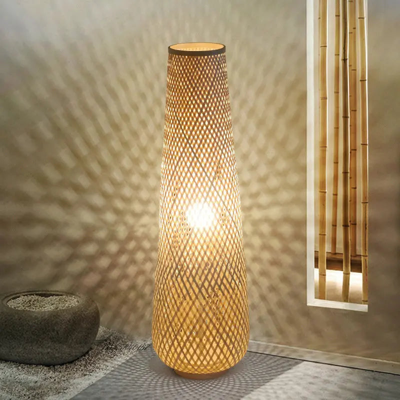 Lampadaire en Rotin Tressé Main | ALOE