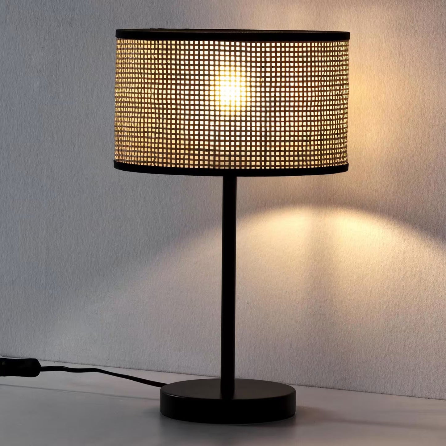 Lampe à Poser en Rotin Moderne | KASUKI