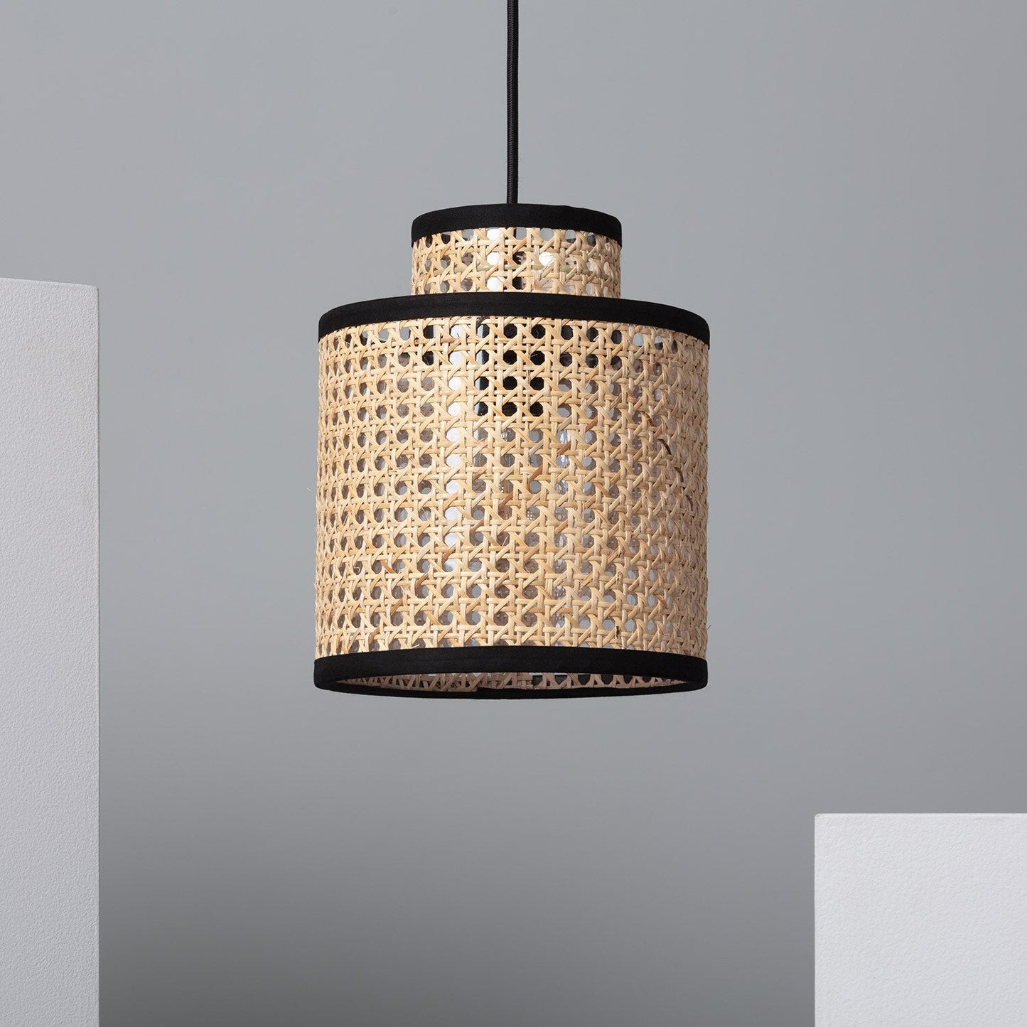 Suspension Cannage et Noir | ÉCLAT