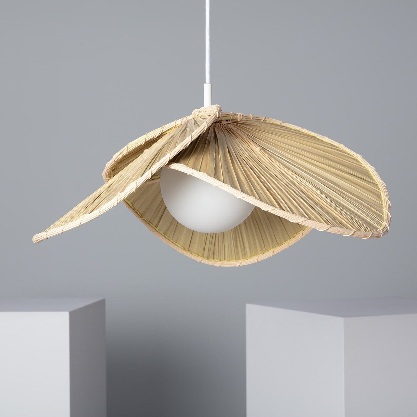 Suspension Rotin & Bambou | VOLUTE