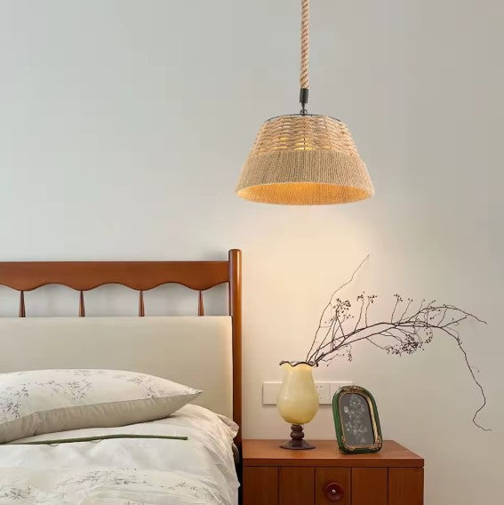Suspension rotin style cloche