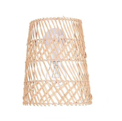 Luminaire en rotin pour chambre