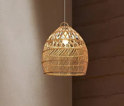 Luminaire en rotin ficelle chic