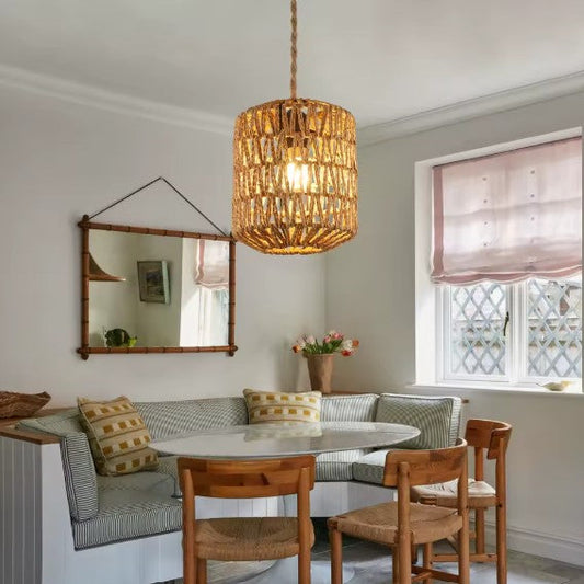 Luminaire en rotin classe