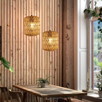 Luminaire en rotin classe
